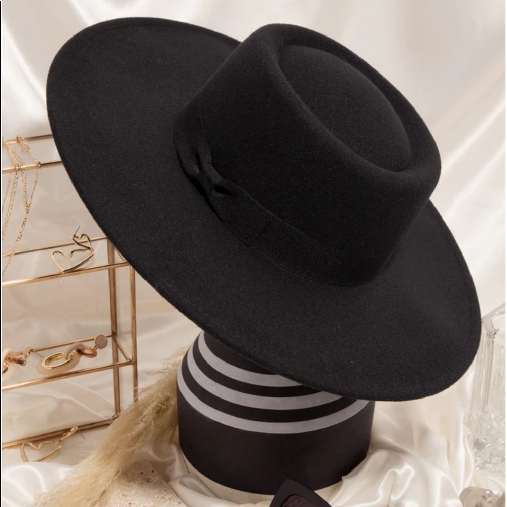 Ribbon trim Black bolero  Fedora wide brim